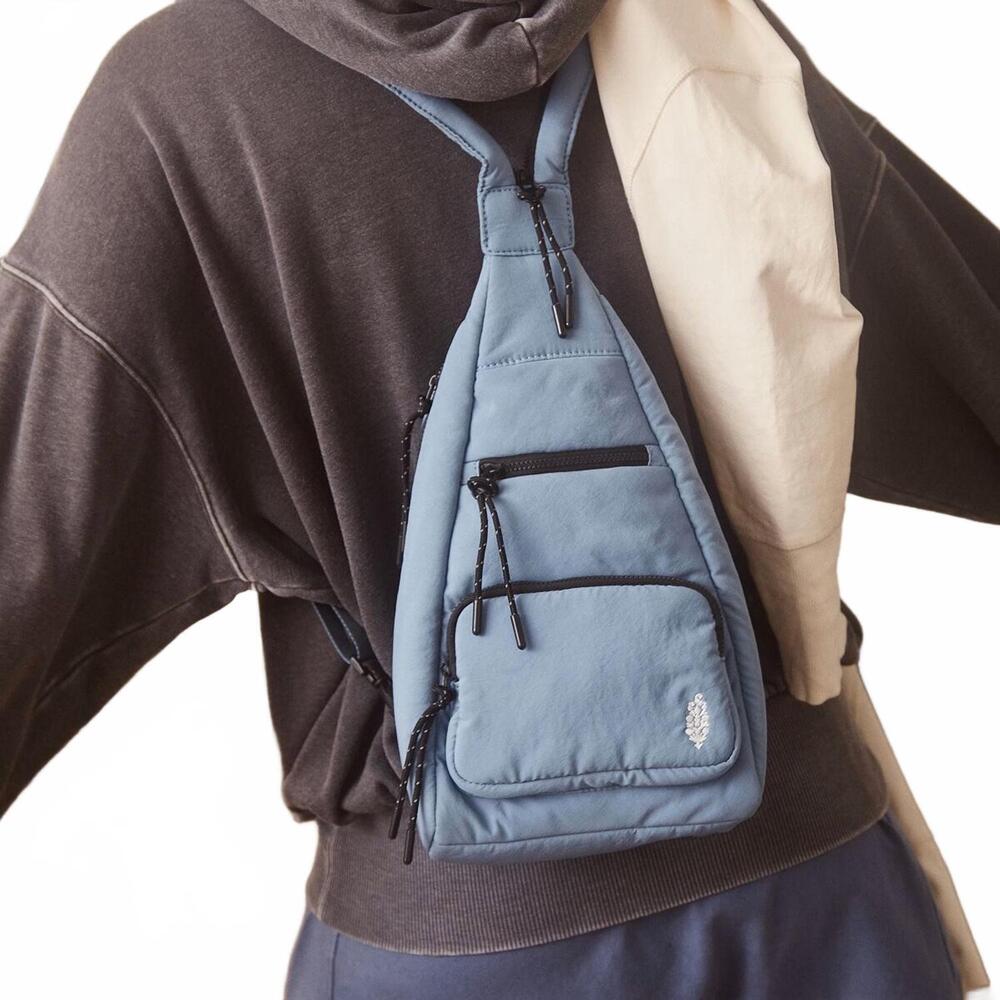 NEW FREE PEOPLE women's cakewalk sling bag in coastal navy